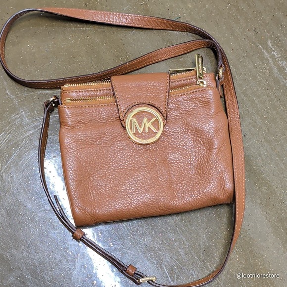 Michael Kors Fulton Pebbled Leather Crossbody Bag Brown Gold MK Logo Small — photo 2
